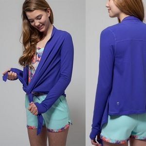 Ivivva lululemon iris flowers four a charm wrap